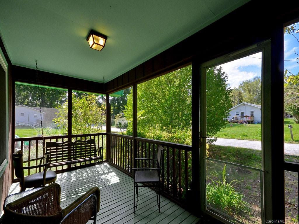 112 RESORT Street - Photo 6