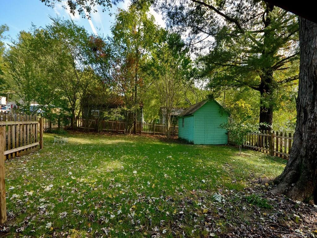 112 RESORT Street - Photo 9