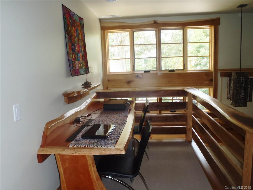90 Riverview Drive - Photo 6