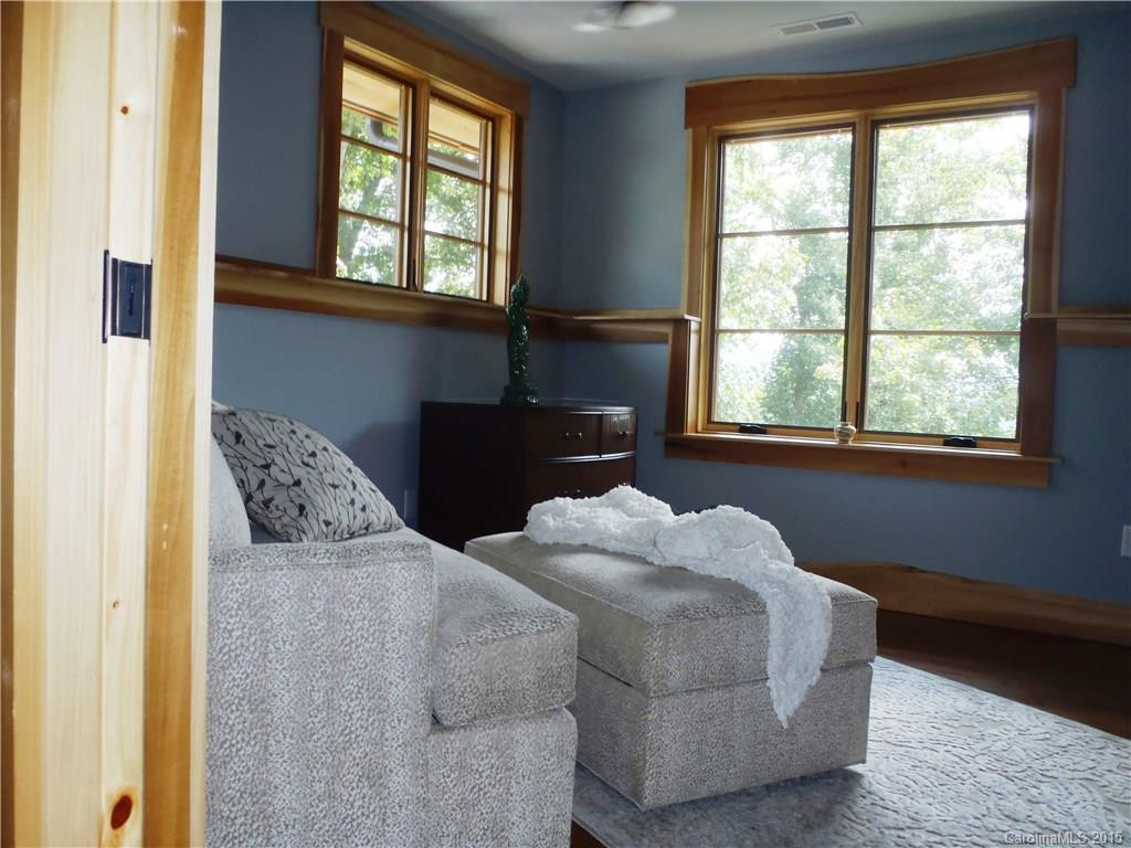90 Riverview Drive - Photo 7