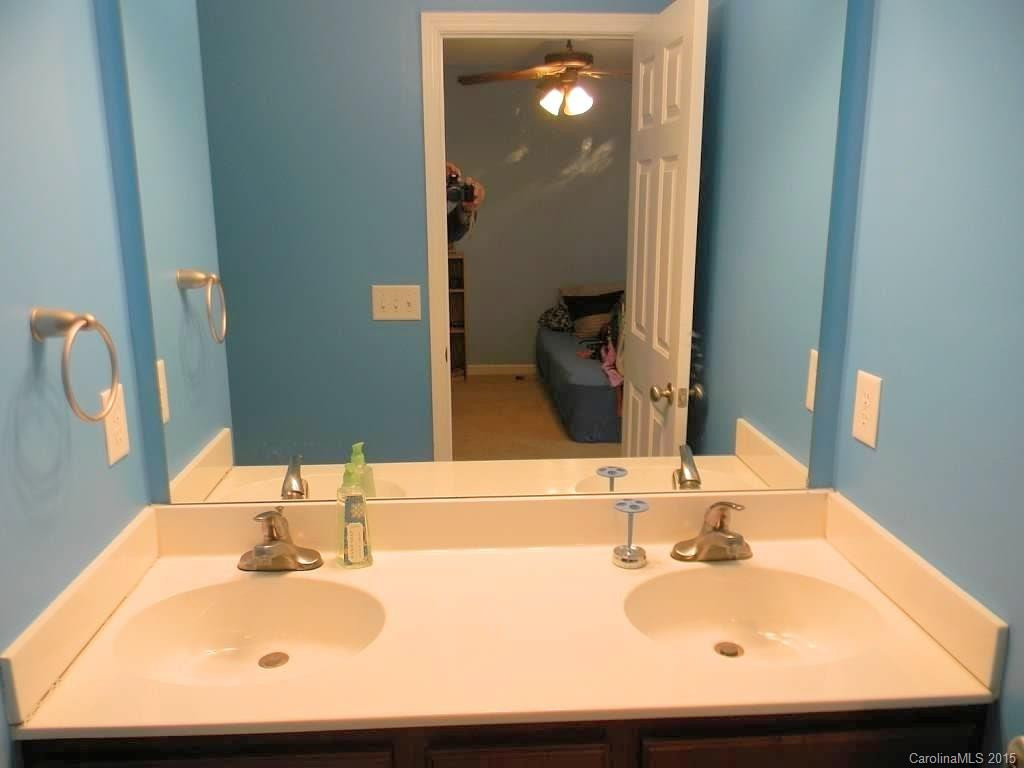 56 Torrington Avenue - Photo 20