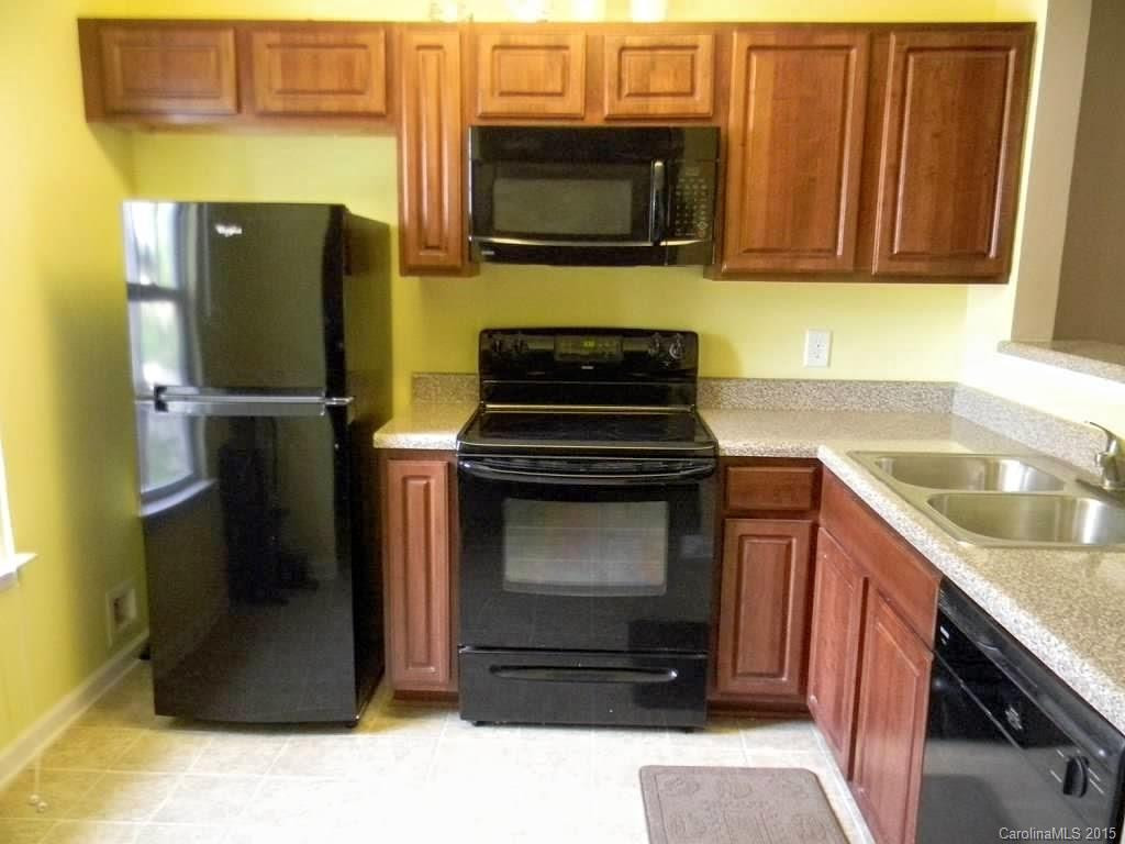 56 Torrington Avenue - Photo 6