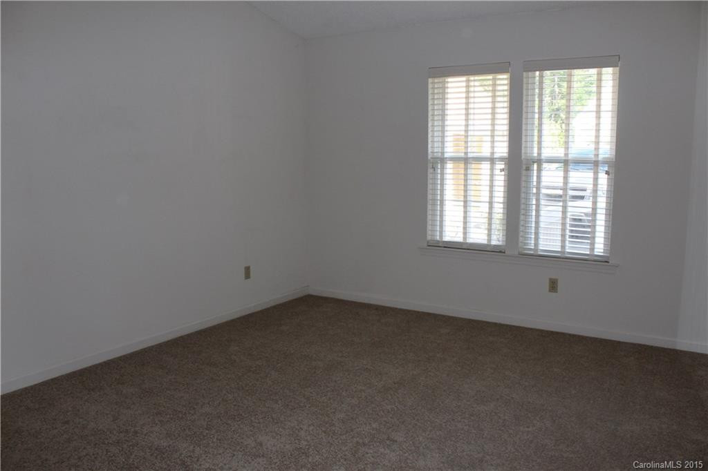 2001 Hyde Park Drive - Photo 12