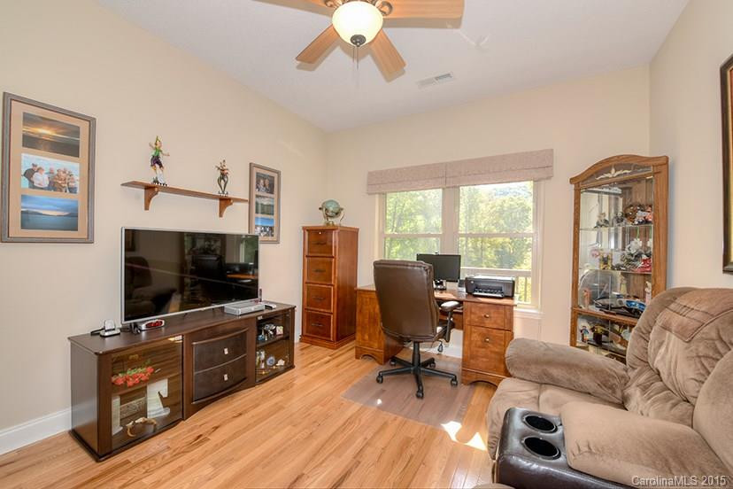 261 serenity Drive - Photo 12
