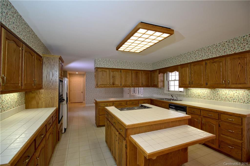 161 Walker Road - Photo 11