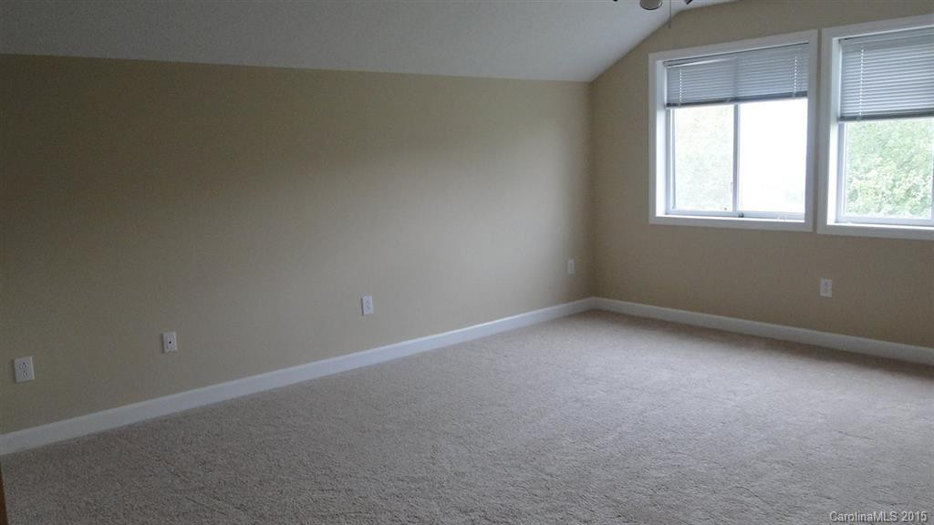 221 Wasena Lane - Photo 13