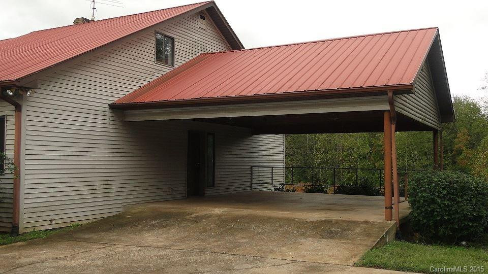 221 Wasena Lane - Photo 3