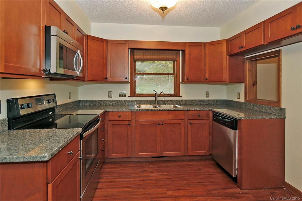 243 Westbrook Drive - Photo 2