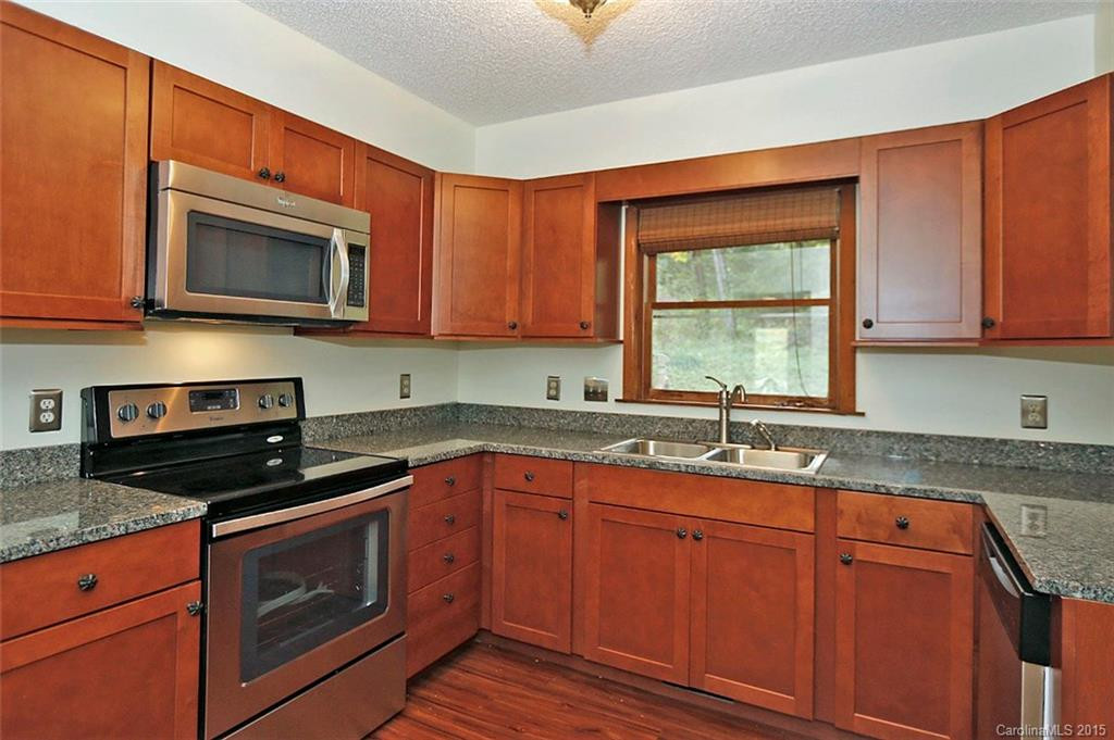 243 Westbrook Drive - Photo 3