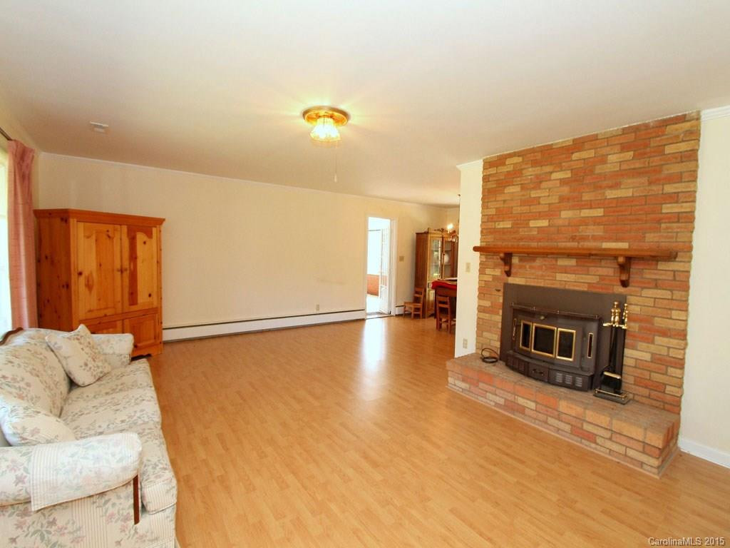 3103 Cheryl Drive - Photo 4