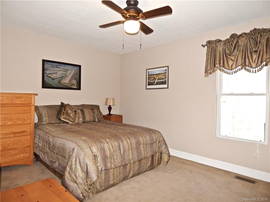 9 Eagles Nest Lane - Photo 14