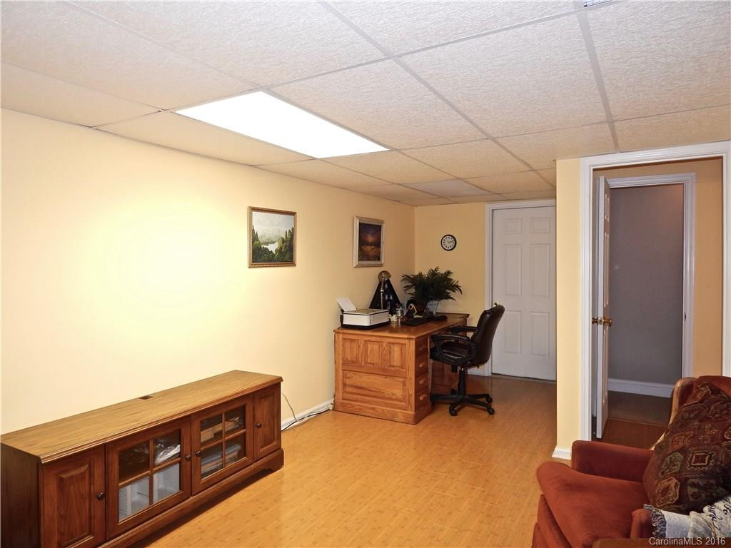 9 Eagles Nest Lane - Photo 18