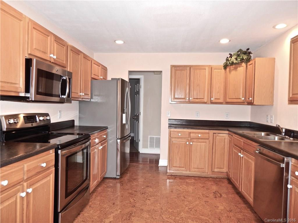 9 Eagles Nest Lane - Photo 8