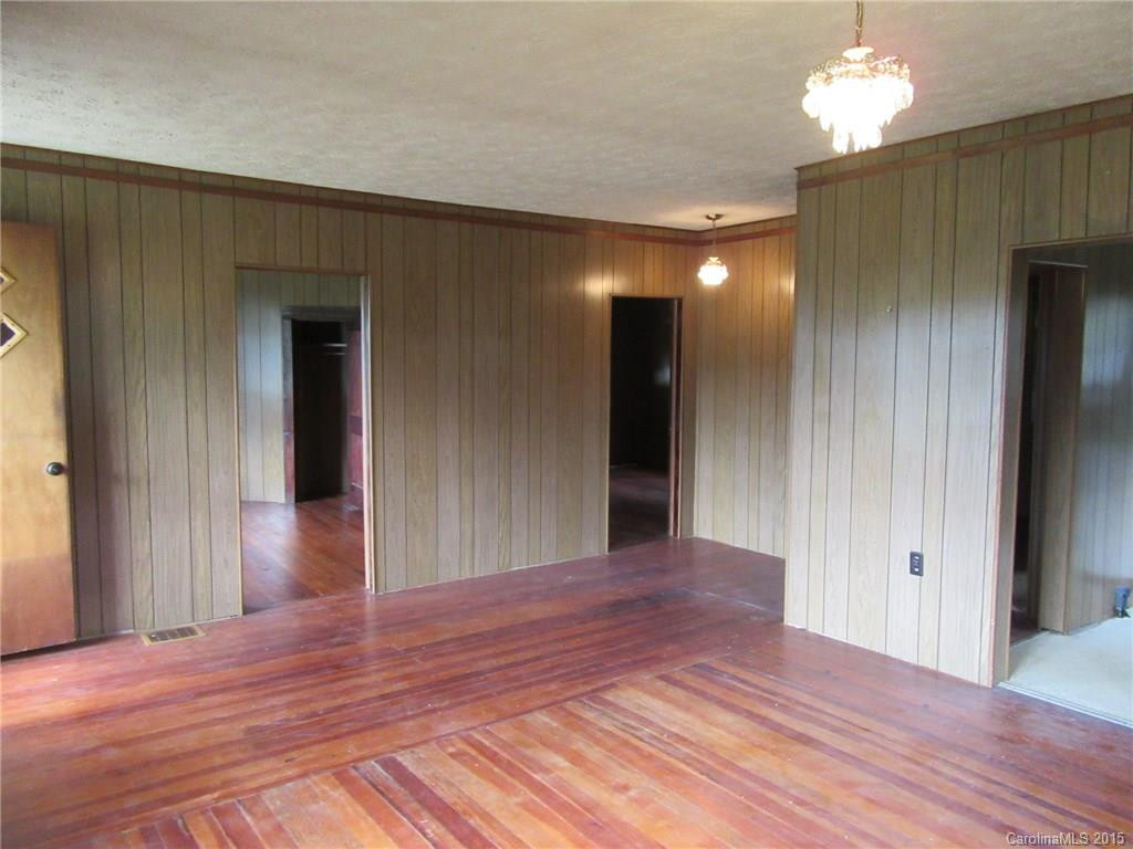 443 Hoopers Creek Road - Photo 4