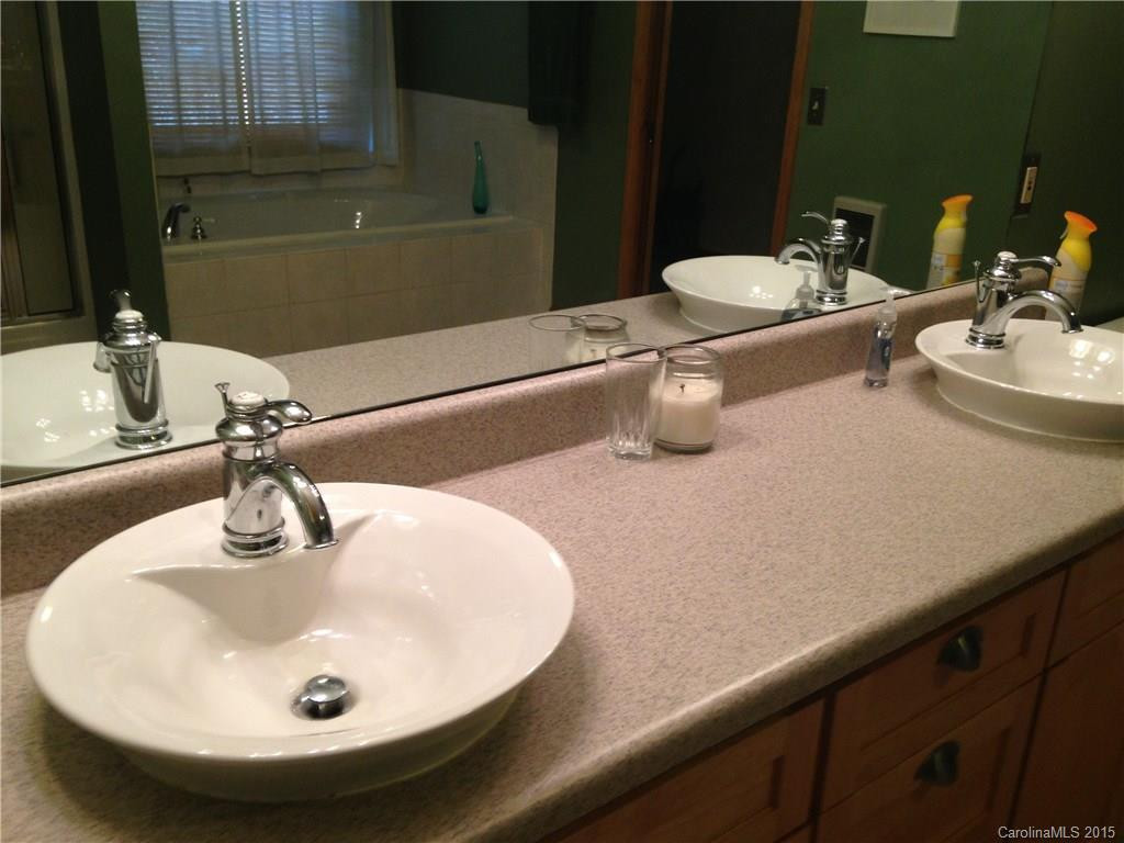 1306 Buchanan Loop - Photo 16
