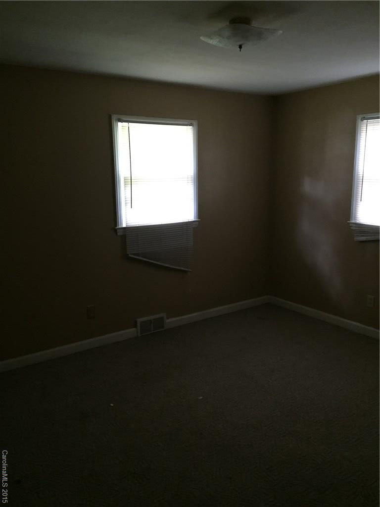 315 Royal Pines Drive - Photo 3