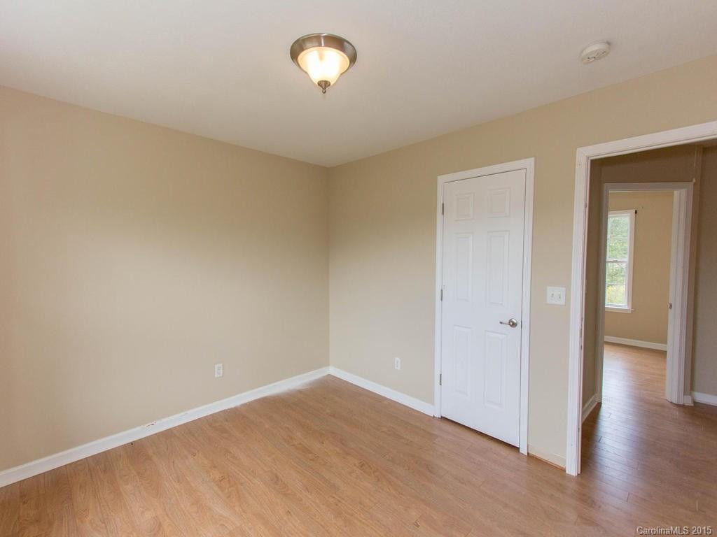 9 Stone River Drive - Photo 19