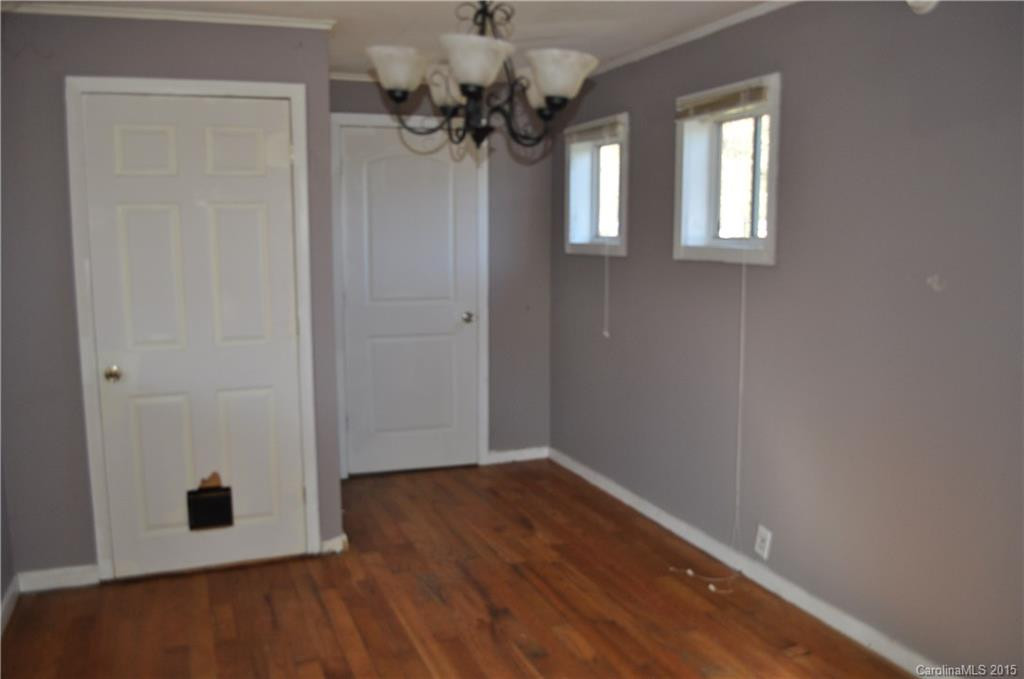 162 Robinson Street - Photo 11