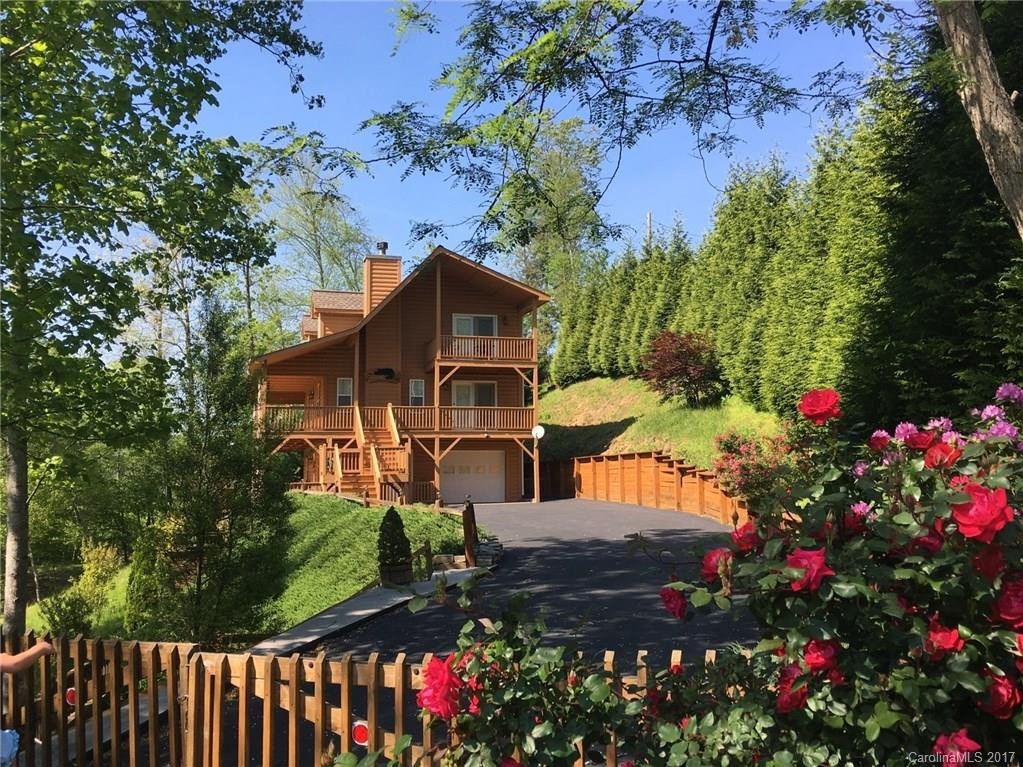 223 Pinnacle Drive