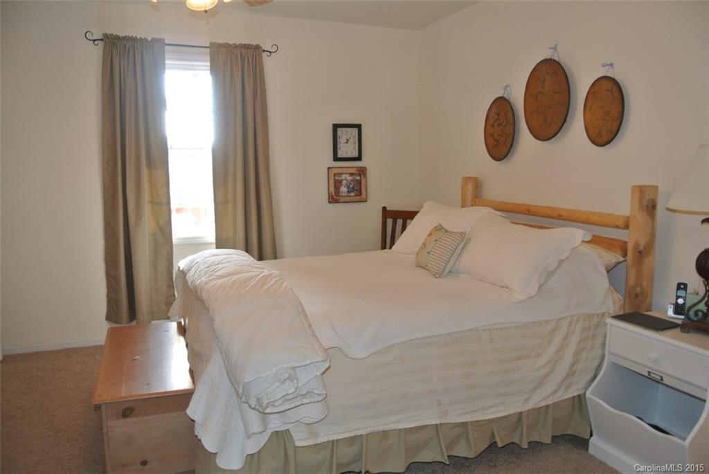 223 Pinnacle Drive - Photo 15