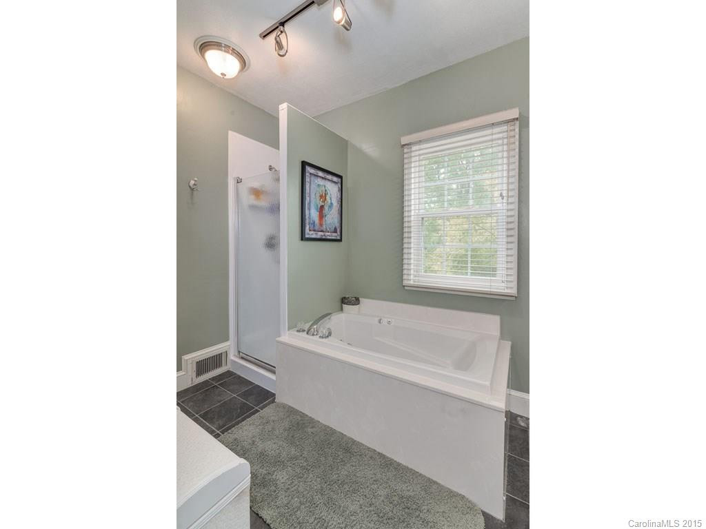 486 Kimberly Avenue - Photo 13