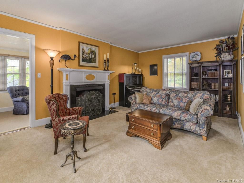 486 Kimberly Avenue - Photo 4