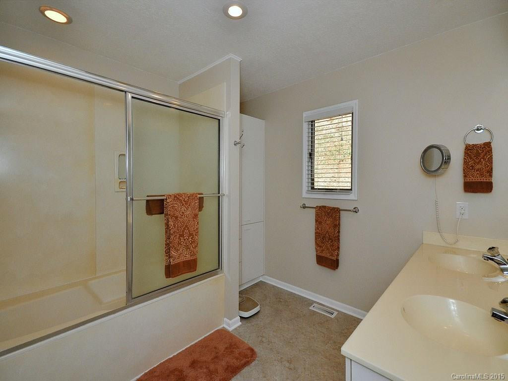 100 Independence Boulevard - Photo 12