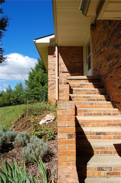 467 Coates Road - Photo 3