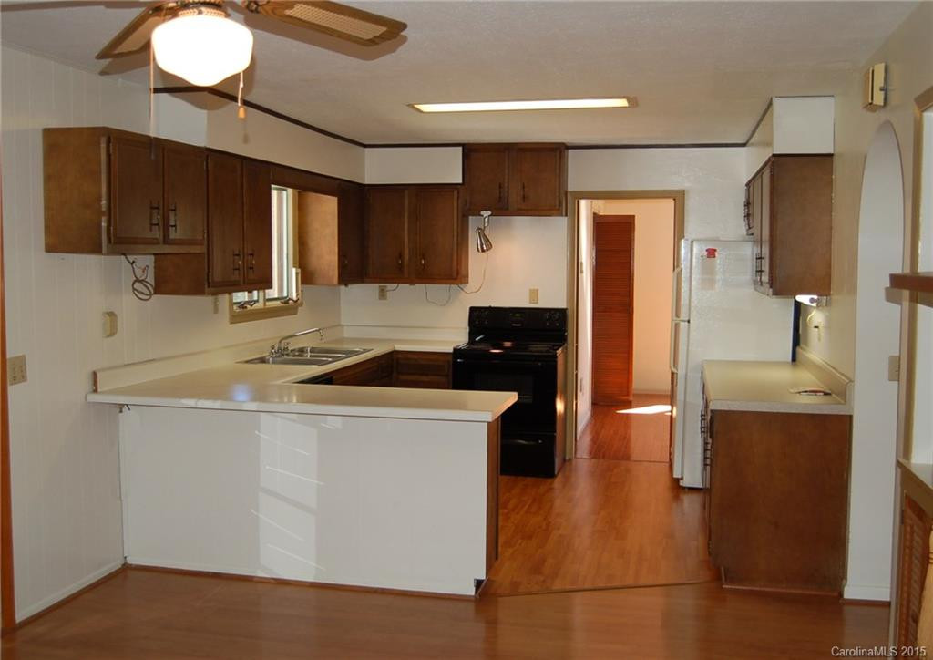 467 Coates Road - Photo 5