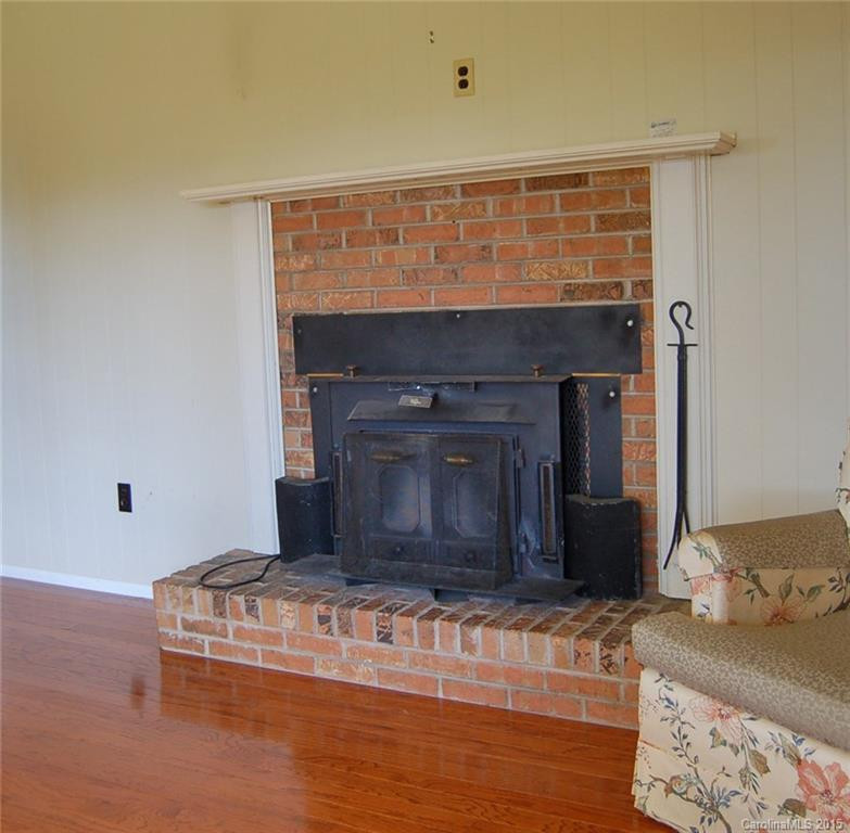 467 Coates Road - Photo 8