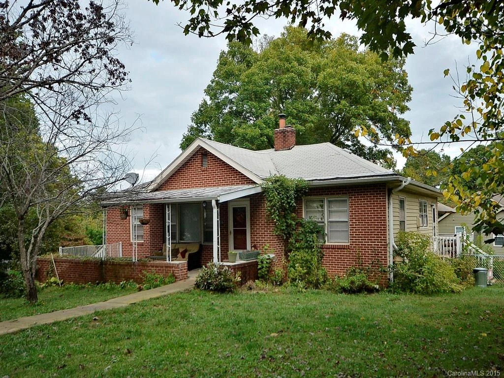 16 White Oak Road