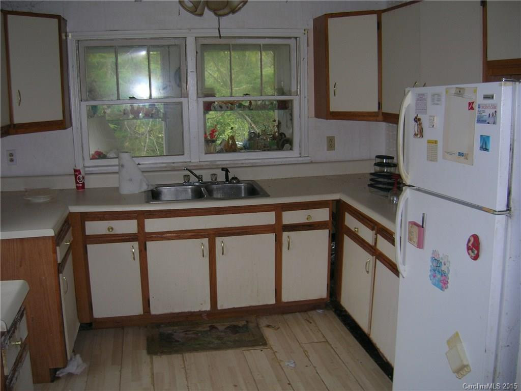376 Mills Gap Road - Photo 2