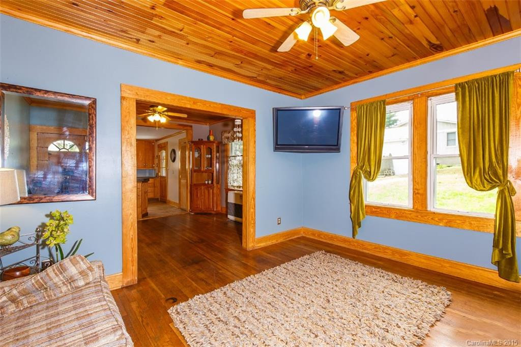 115 McMinn Avenue - Photo 2