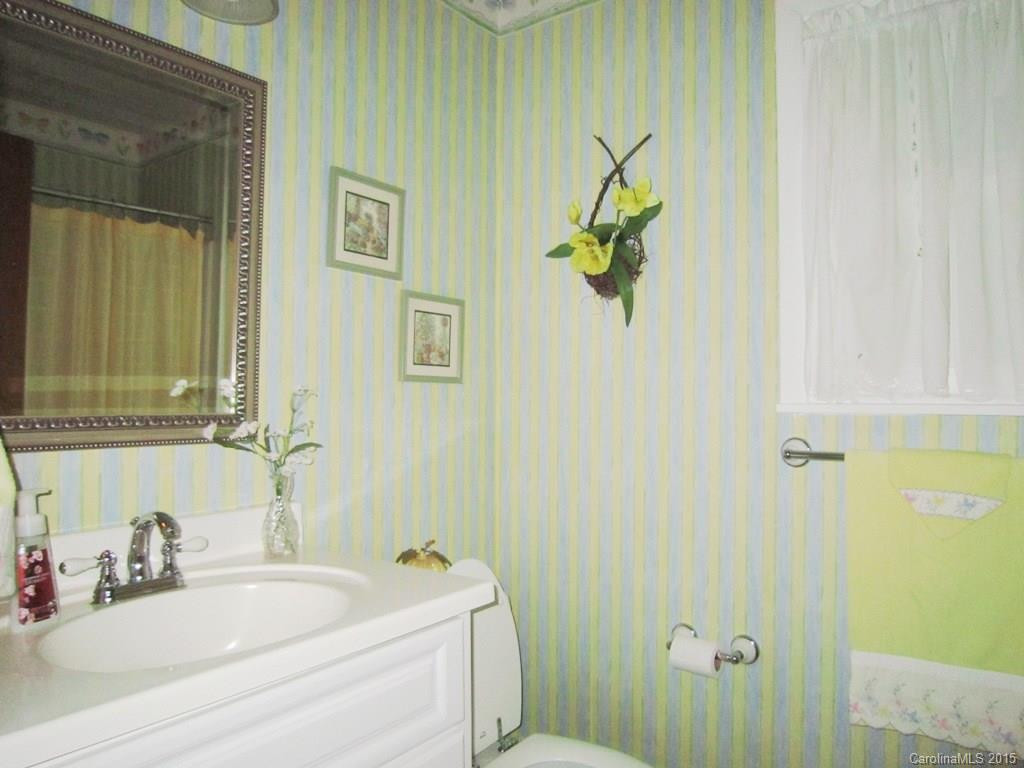 678 Mills Gap Road - Photo 15