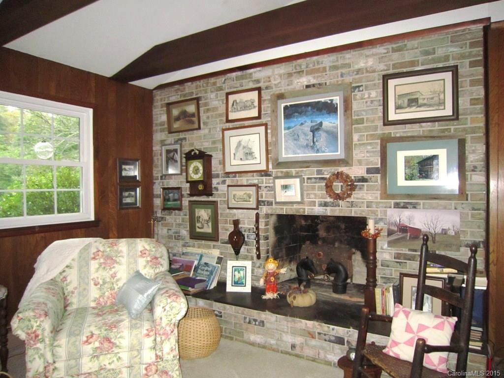 678 Mills Gap Road - Photo 3