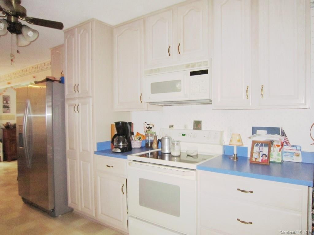 678 Mills Gap Road - Photo 9