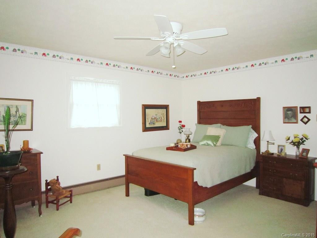 678 Mills Gap Road - Photo 10