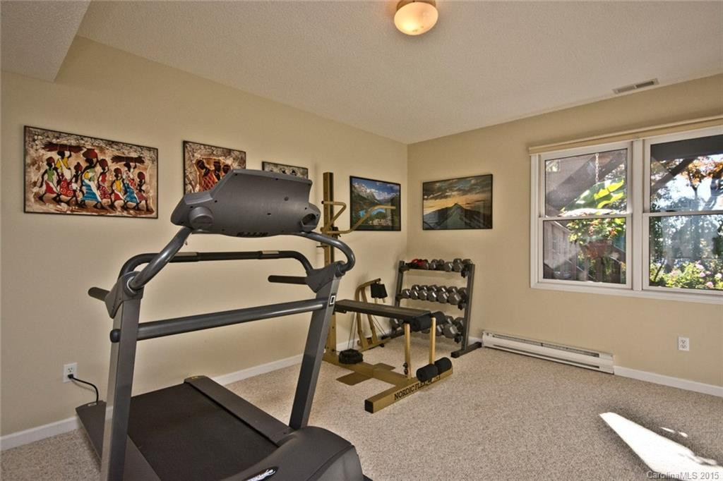 401 Secluded Forest Drive - Photo 17