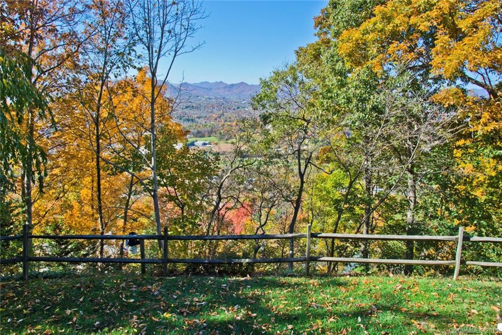 401 Secluded Forest Drive - Photo 19