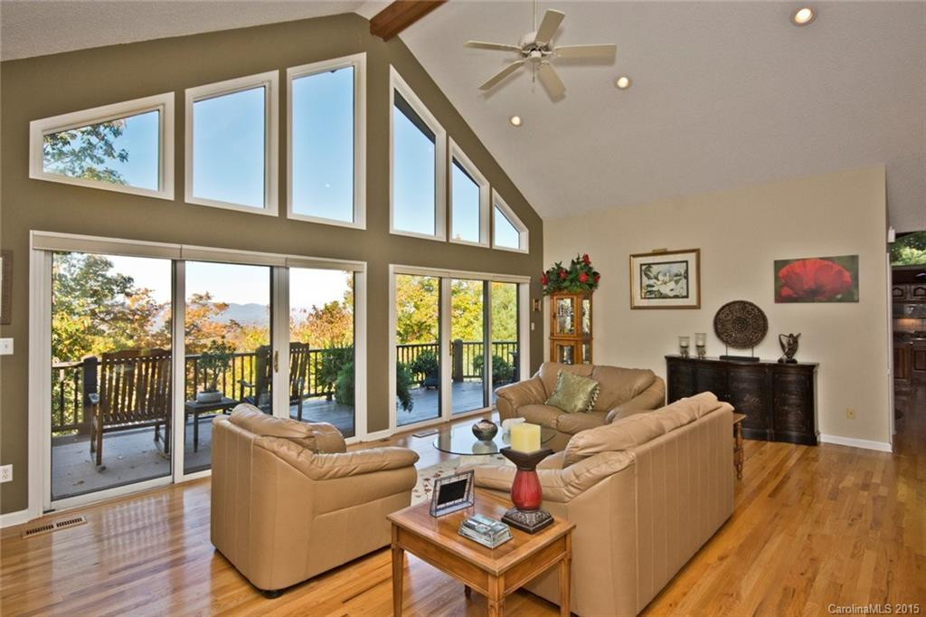 401 Secluded Forest Drive - Photo 4