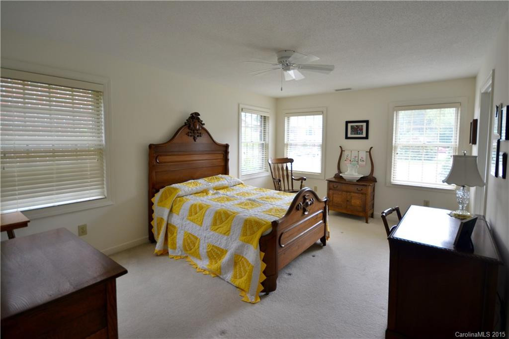 1465 Lakeshore Drive #E-2 - Photo 13