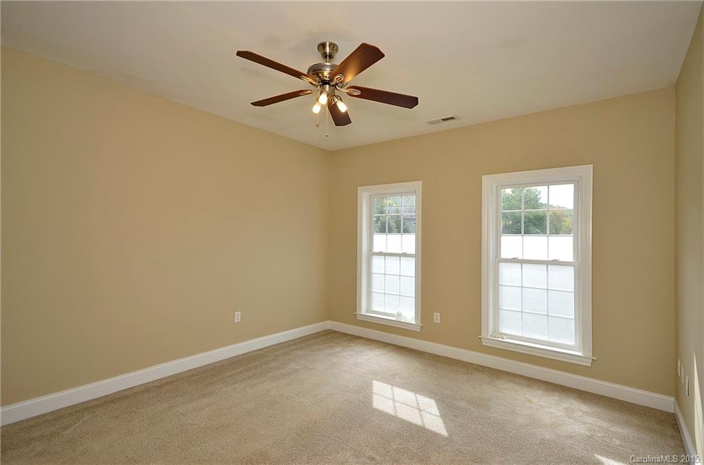 12 Forest Park Lane - Photo 12