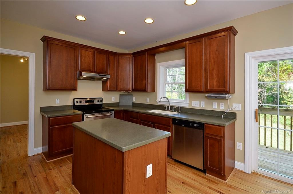 12 Forest Park Lane - Photo 6