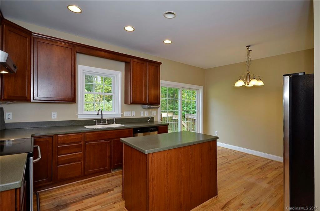 12 Forest Park Lane - Photo 7
