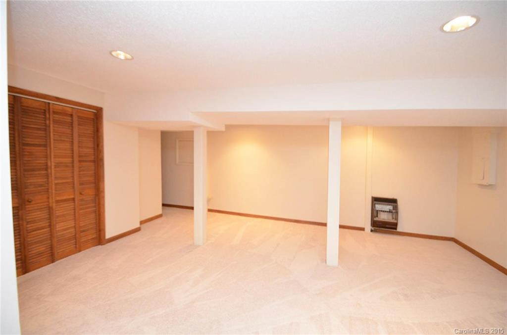 7 Glen Cove Drive #33-37 - Photo 21