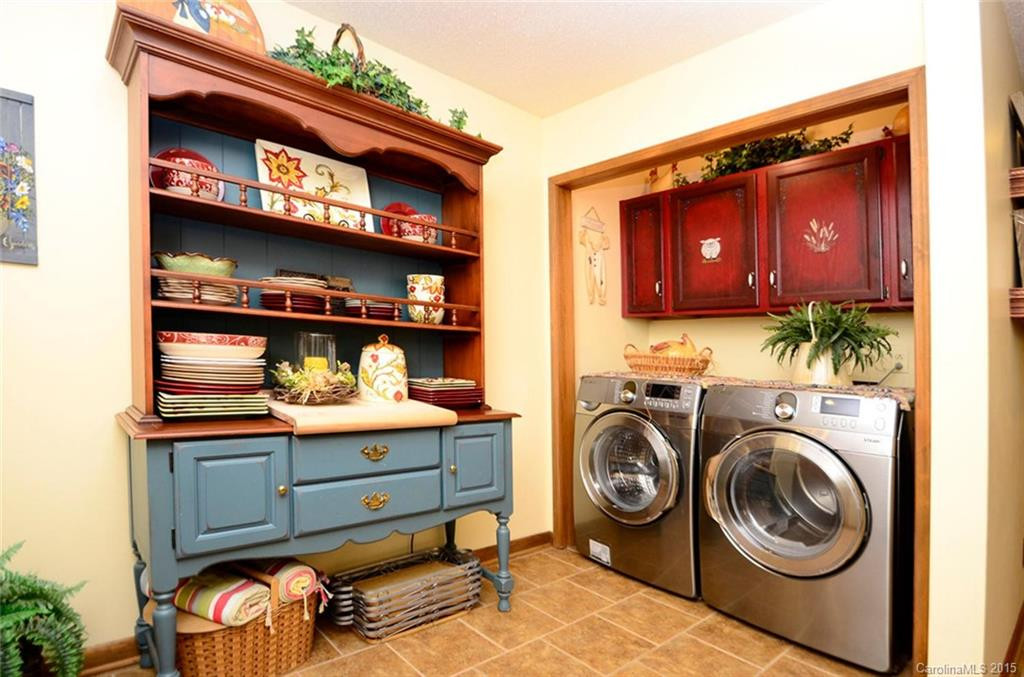 7 Glen Cove Drive #33-37 - Photo 10