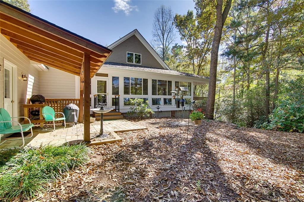 75 Twin Oaks Lane #44 - Photo 2