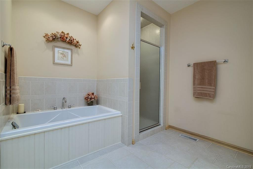 75 Twin Oaks Lane #44 - Photo 12