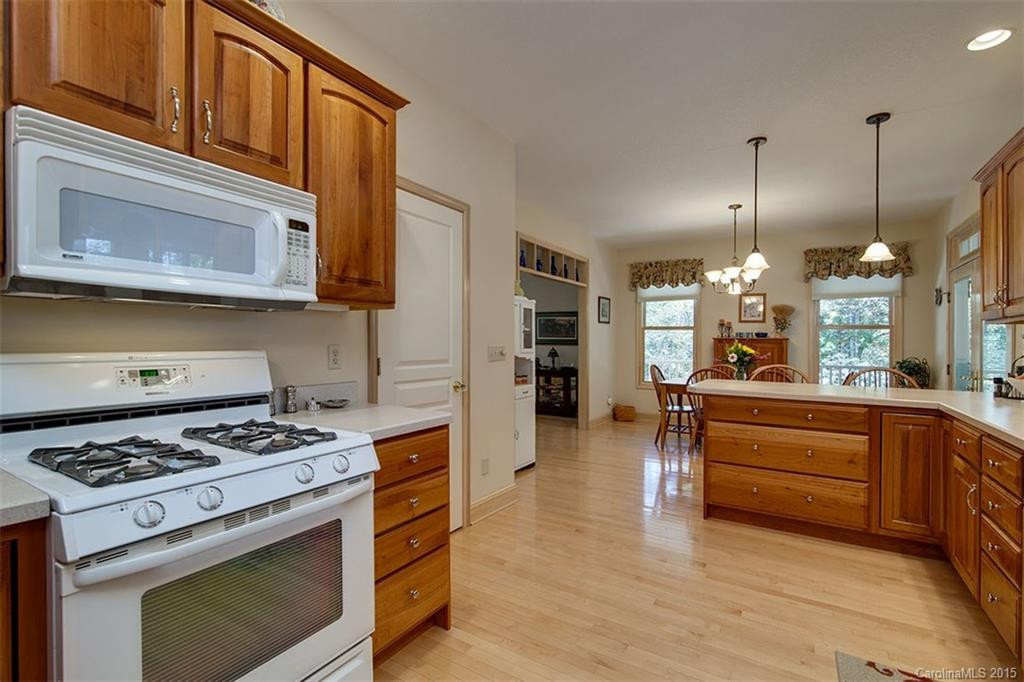 75 Twin Oaks Lane #44 - Photo 6
