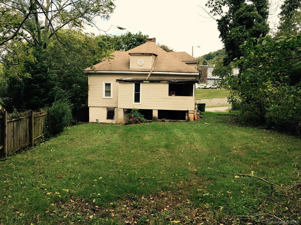 27 Clemmons Street - Photo 2